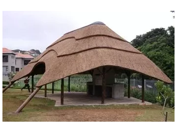 Thatched Gazebos , Houses , Cottages , Offices in Zimbabwe