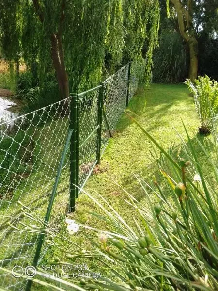 Diamond mesh fence 1.2mtrs height supply and fit