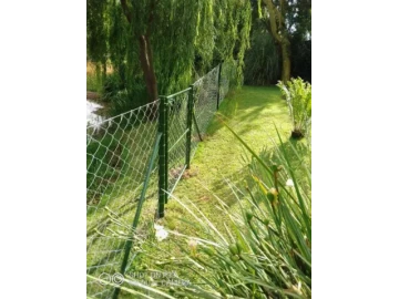 Diamond mesh fence 1.2mtrs height supply and fit