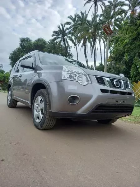 Nissan X-Trail 2012