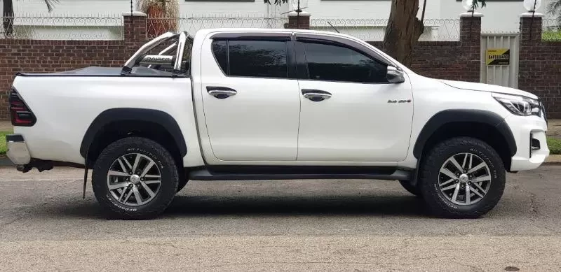 Toyota Hilux GD6