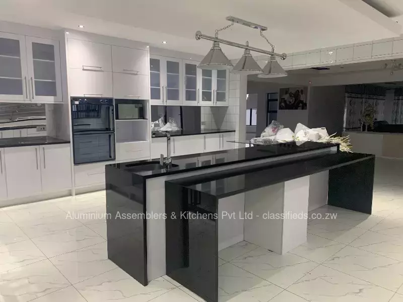 Fitted kitchens