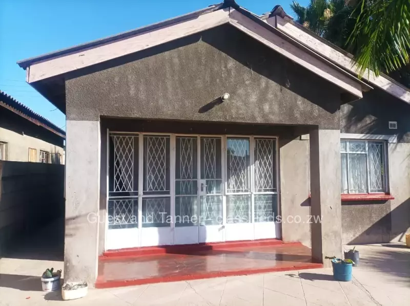 Chitungwiza House In Zimbabwe Classifieds co zw