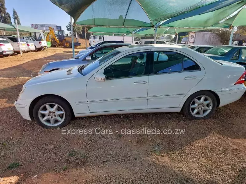 Mercedes Benz C-Class 2003