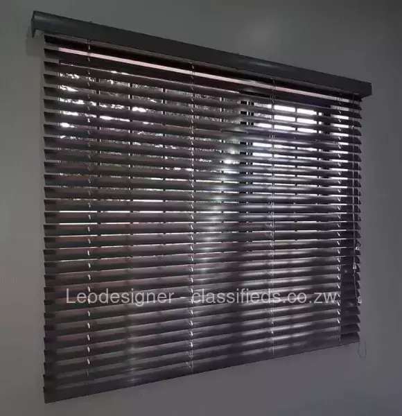 50 mm Aluminium Venetian Blinds have stood the taste of time they don't rust. 