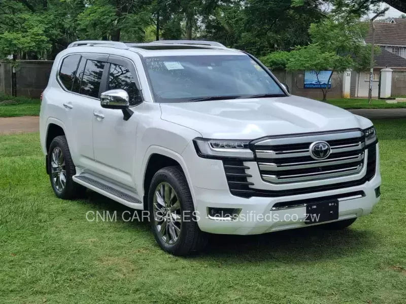 Toyota Land Cruiser 2023