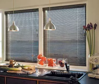 Kitchen and toilets venetian blinds