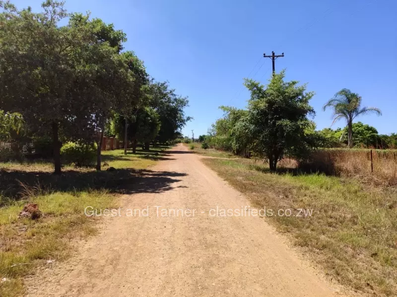 Kadoma - Farm & Agricultural Land