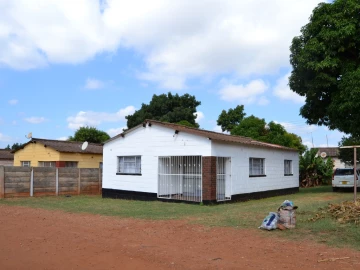 Bindura - House