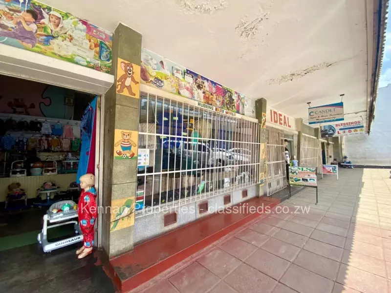 KweKwe - Commercial Property