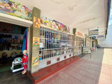 KweKwe - Commercial Property