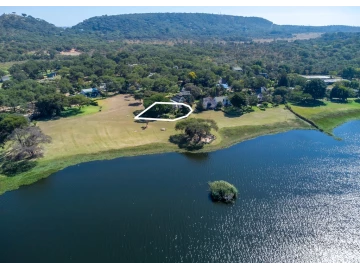 Lake Chivero - House