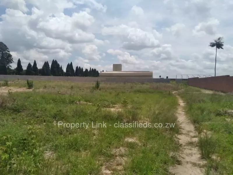 Chitungwiza - Commercial & Industrial Land