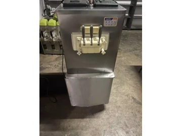 Soft Serve Ice cream mixer