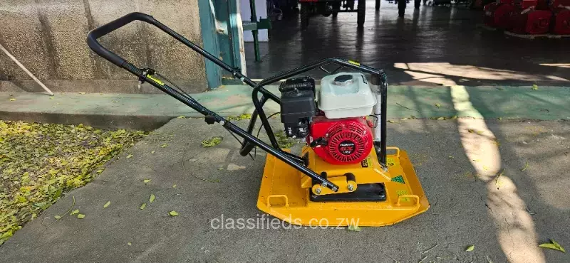 Plate compactor