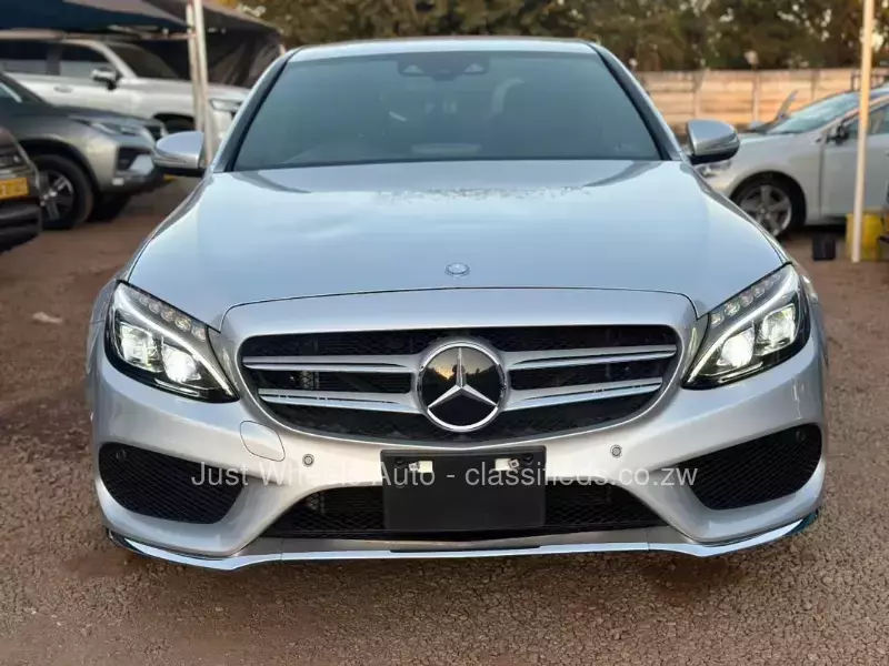 Mercedes Benz C-Class 2015