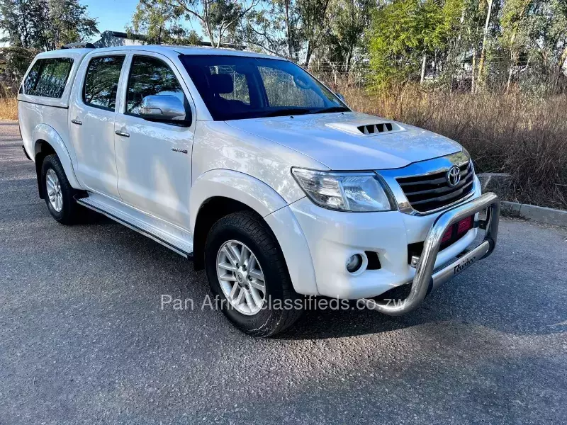 Toyota Hilux 2014