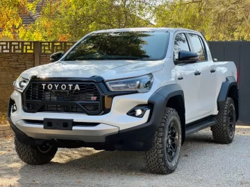 Toyota Hilux 2024