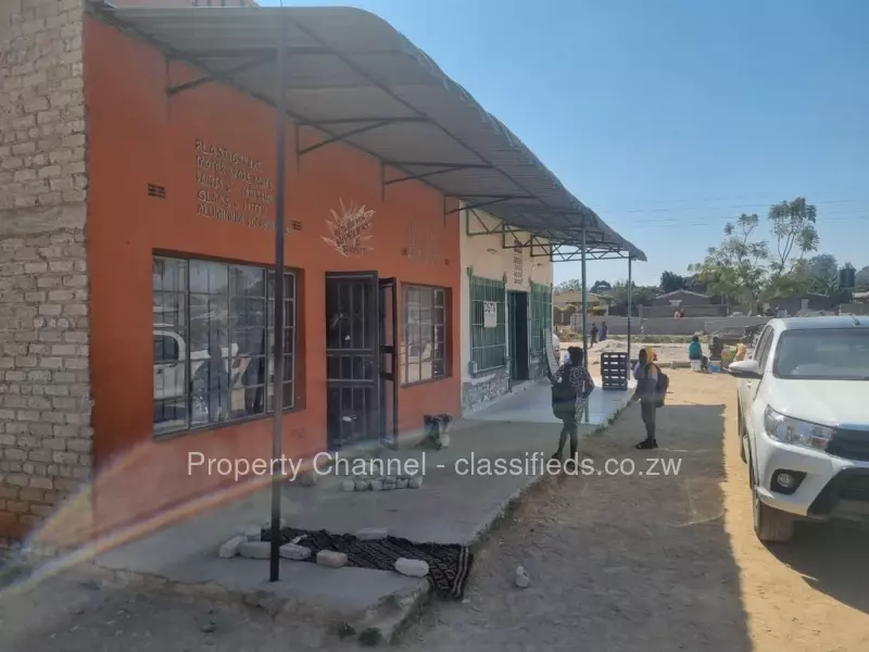 Chitungwiza - Shop & Retail Property