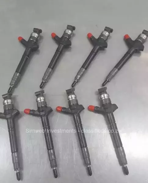 Toyota Landcruiser 1vd oem diesel injectors