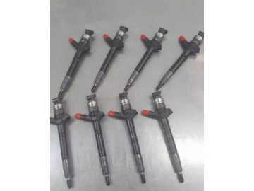 Toyota Landcruiser 1vd oem diesel injectors