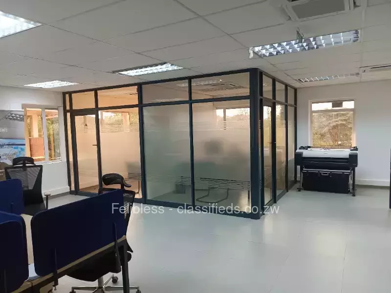 Glazed Aluminum partition