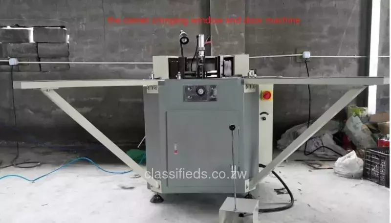 Aluminium Corner Crimping Window and Door Machine