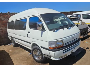 Toyota Hiace 2004