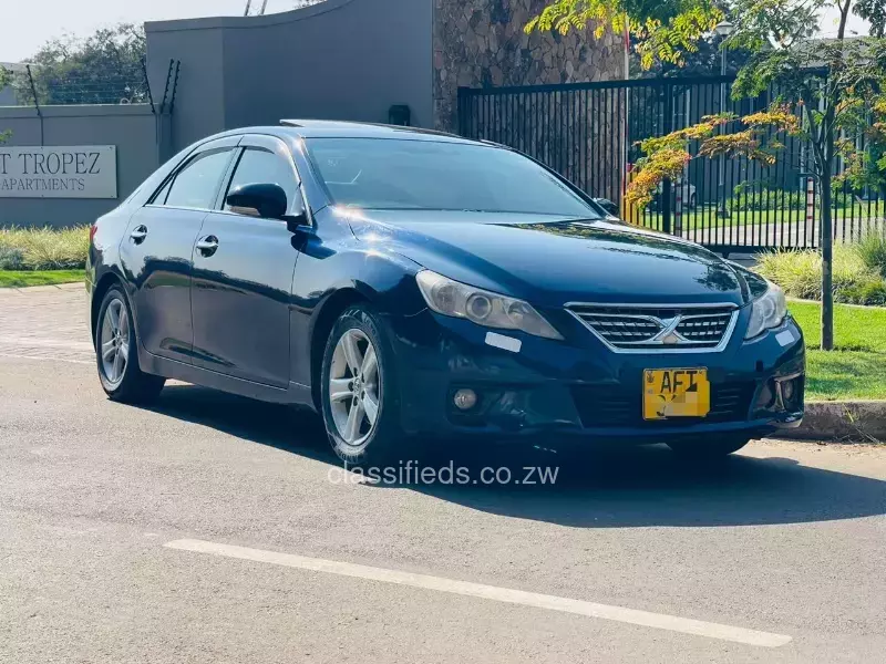 Toyota Mark x 2013