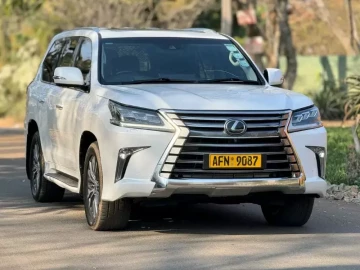 Lexus LX 2018