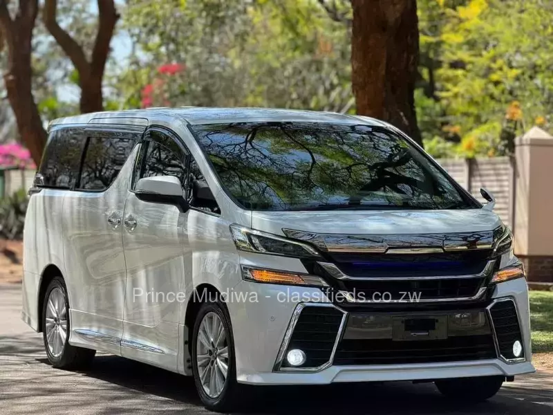 Toyota Vellfire 2016