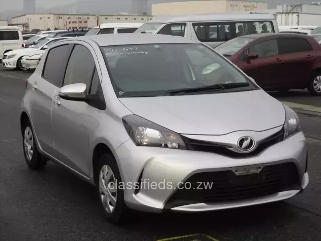 Toyota Vitz 2015