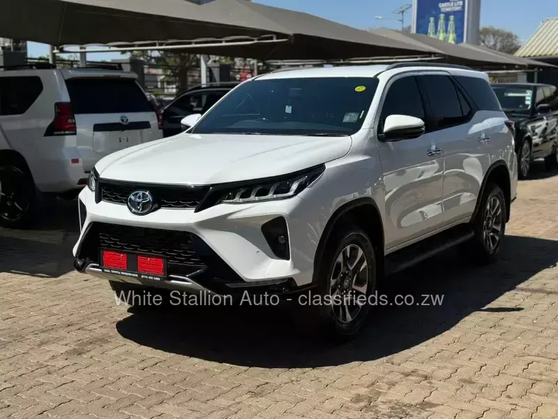 Toyota Fortuner 2024