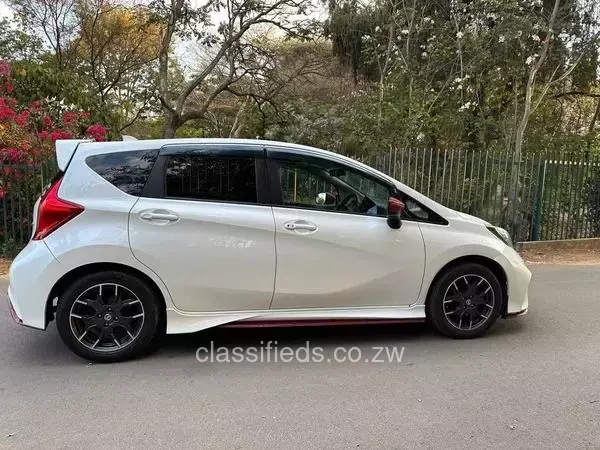 Nissan Note 2015