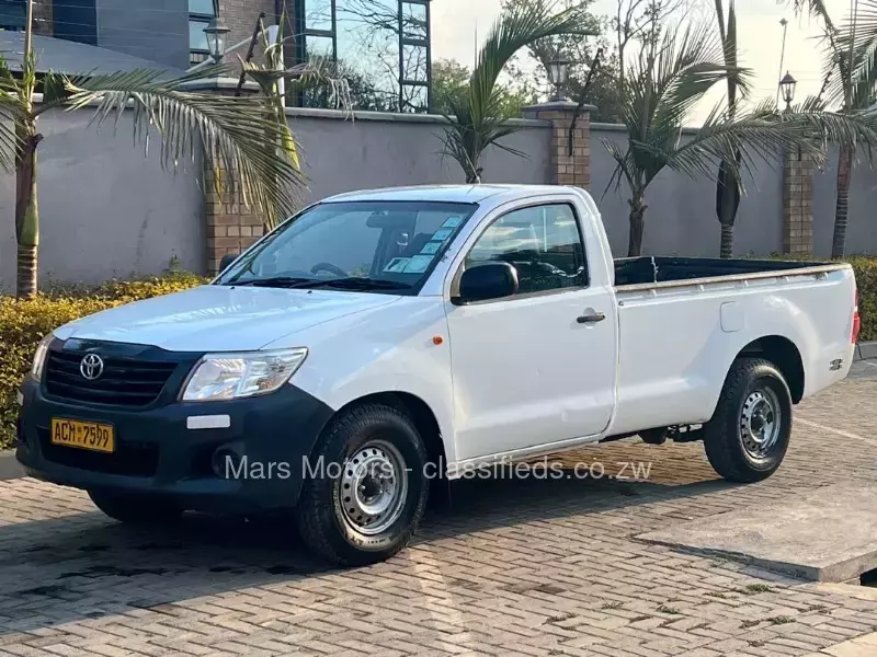 Toyota Hilux 2015