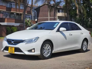 Toyota Mark x 2014