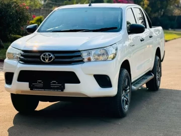 Toyota Hilux 2016