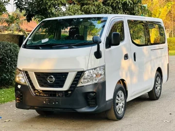 Nissan NV350 2018