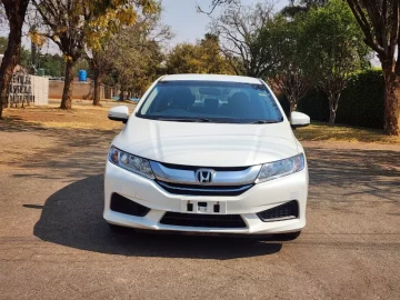 Honda Grace 2015