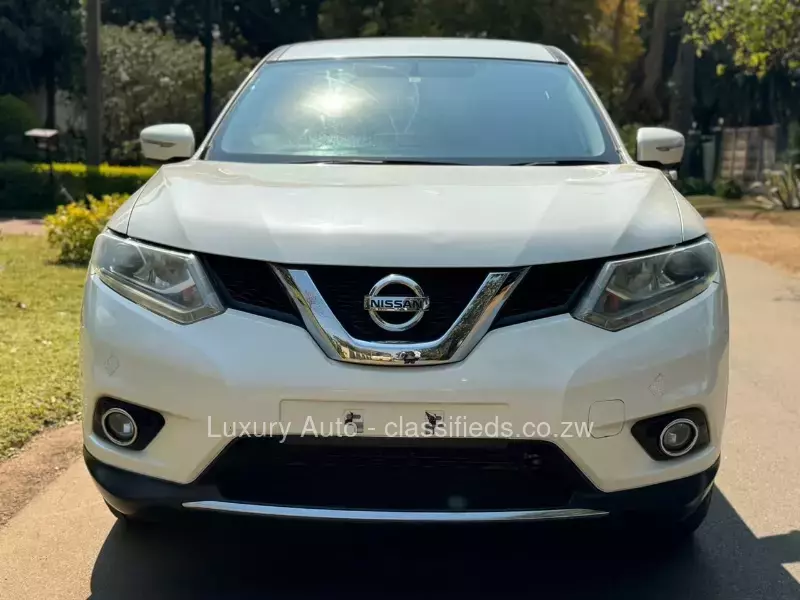 Nissan X-Trail 2015