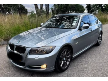 BMW 3 Series 2011