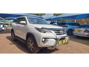 Toyota Fortuner 2016