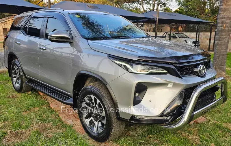 Toyota Fortuner 2023