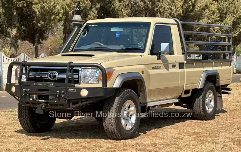 Toyota Land Cruiser 2015