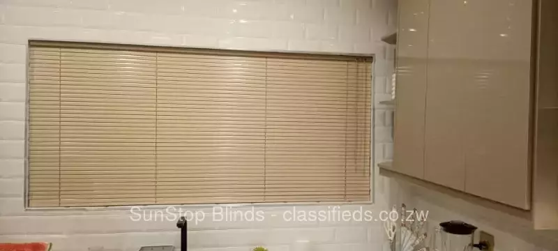 25mm Venetian blinds