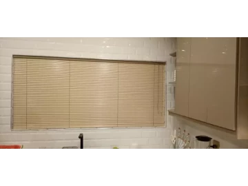 25mm Venetian blinds