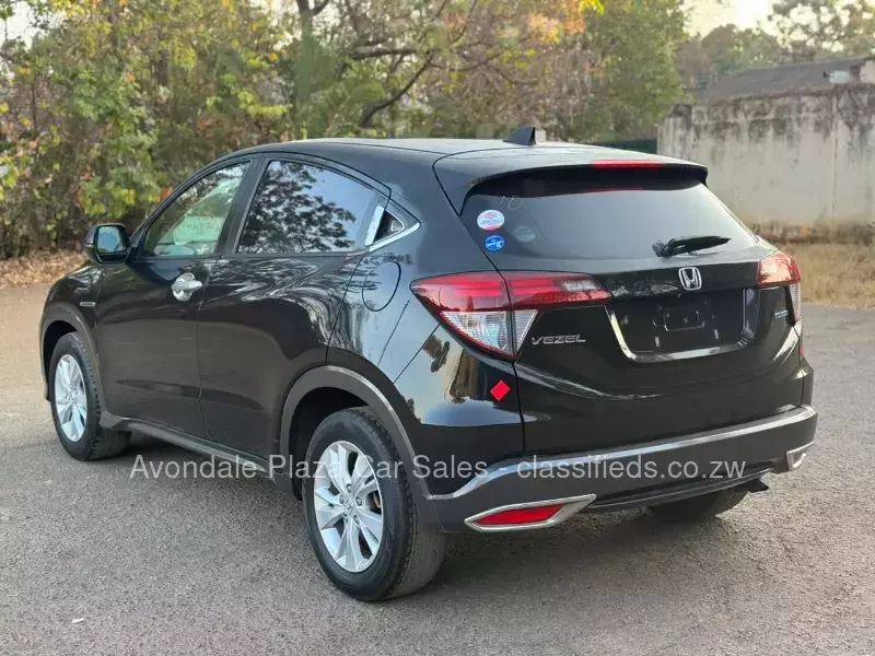 Honda Vezel 2016