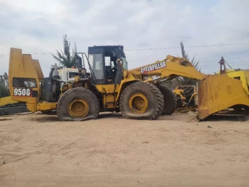 CAT Front End Loader