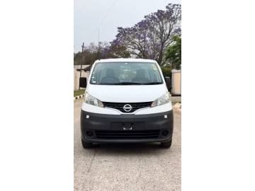 Nissan NV200 204