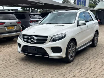 Mercedes Benz GL-Class 2016